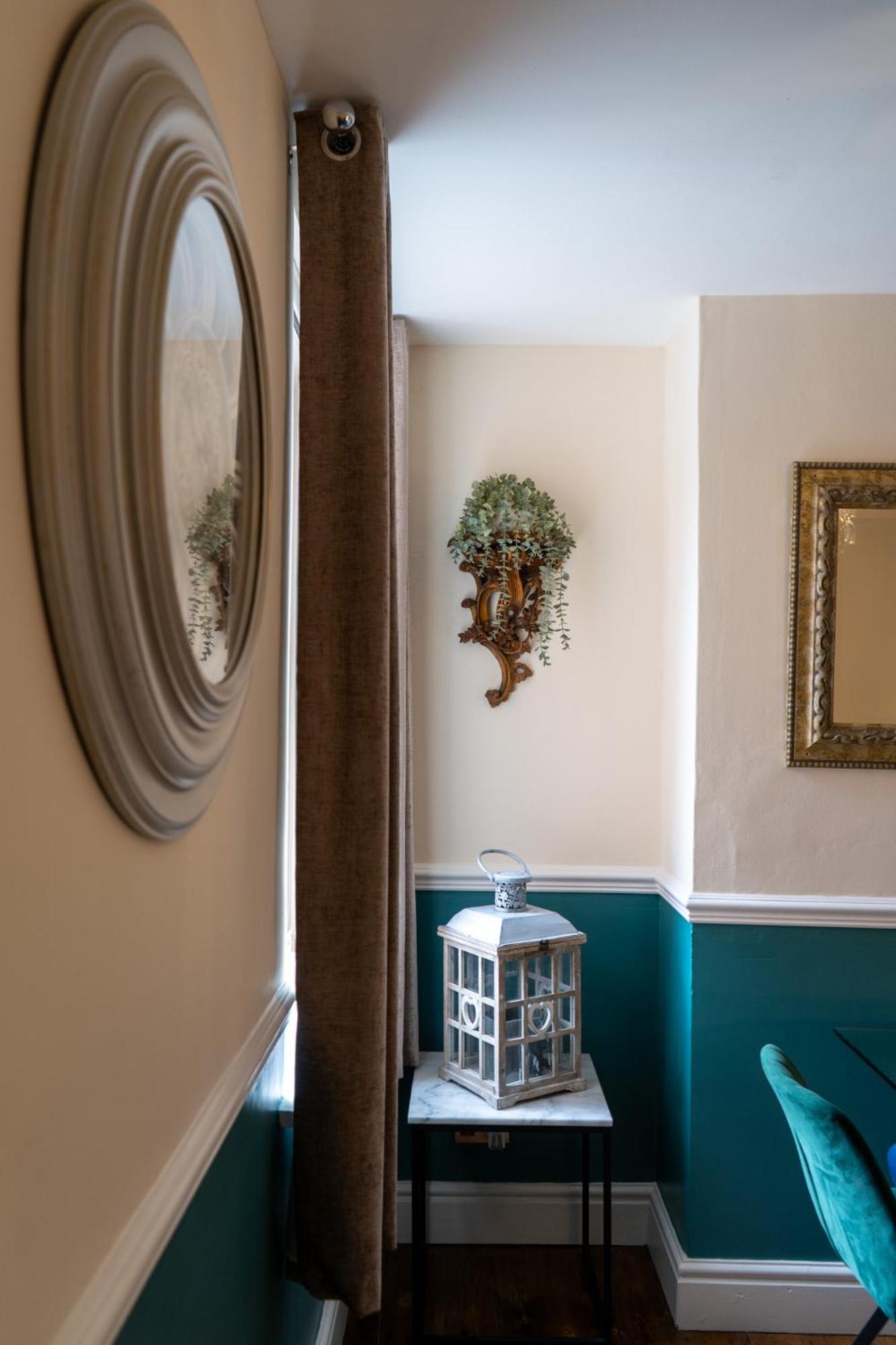Villa The Plumb Townhouse In Warwick Centre Esterno foto
